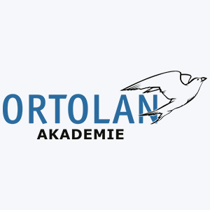 DS_WEBSITE_LOGOS_BASIS_0000s_0011_ortolan_Akademie_Logo_FIN.jpg